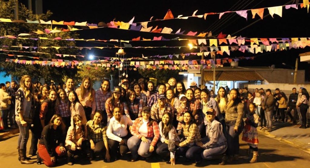 Faculdade Reges de Osvaldo Cruz promove Festa Junina